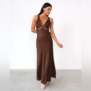 Dakota Maxi in Chocolate